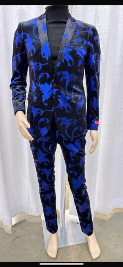 Mens Black And Royal Blue Floral Tuxedo Suit – Slim Fit 2 Piece Velvet Embroidered Outfit For Weddings, Prom, And Formal Events -Alberto Nardoni Shop Black and Royal Blue Floral Tuxedo suit