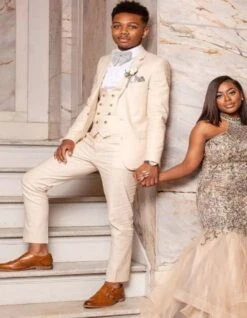 Champaign Color Suit With Double Breasted Vest In Light Tan Sand Color - Slim Fitted Summer Wedding Suit