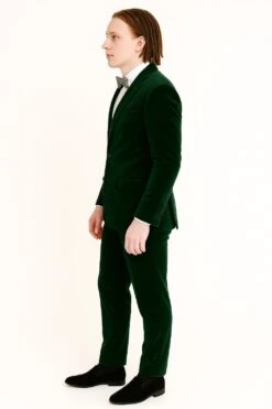 Men’s Emerald Green Velvet Suits – Slim Fit Tuxedo For Weddings, Prom, And Red Carpet Events 8 Men’s Emerald Green Velvet Suits – Slim Fit Tuxedo For Weddings, Prom, And Red Carpet Events -Alberto Nardoni Shop Men s Emerald Green Velvet Suit Slim Fit 04