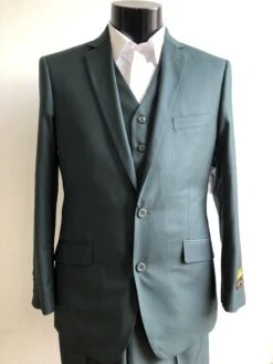 Hunter Green Groomsmen Suits